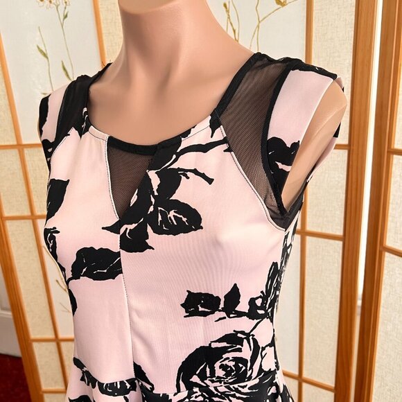 Annabelle Elegant Ruffle Floral Peplum Top sz M - Picture 2 of 5